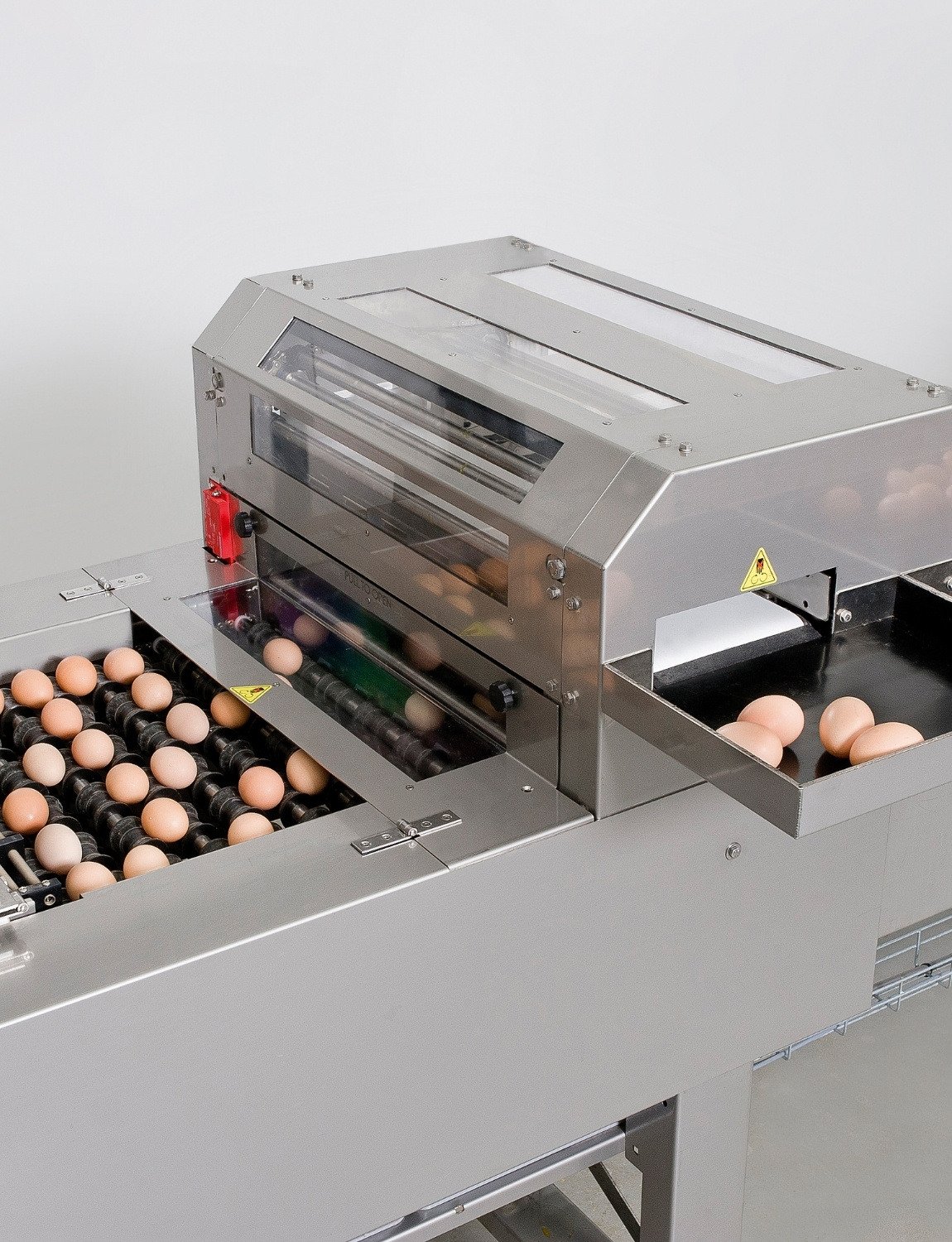 Egg handling broiler breeders - Vencomatic Group